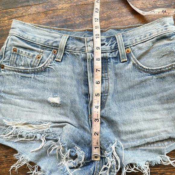 Vintage 501 denim cut off shorts size xs 25 - Picture 8 of 9